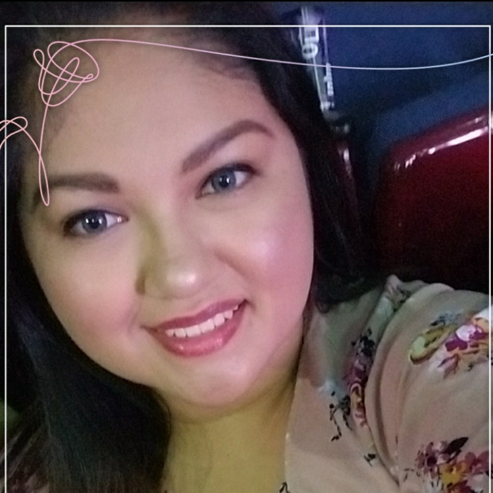 Meet your Posher, Karina